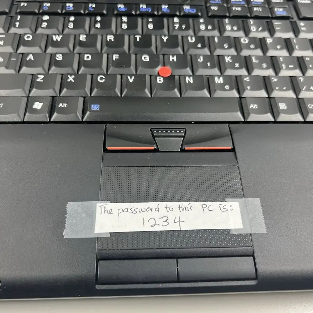 Lenovo ThinkPad T520 Intel i7-2640M 8GB 320GB HDD Linux Mint OS w/ Charger|ELP64